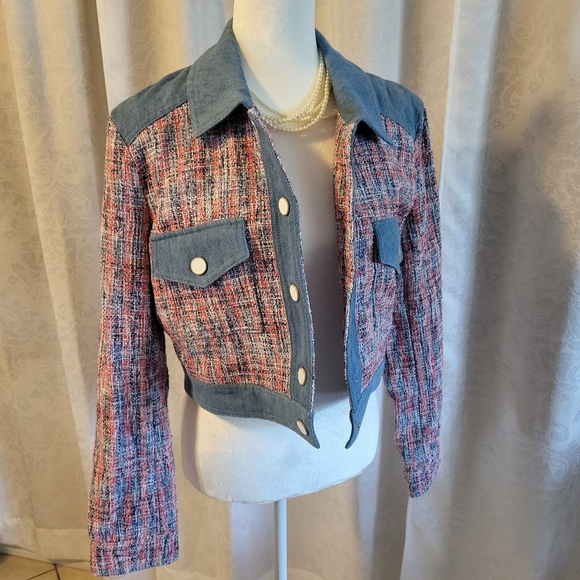 House of Harlow 1960 Jackets & Blazers - House Of Harlow 1960 Preppy Tweed Cropped Pearscen Button Blazer Size M, Blue